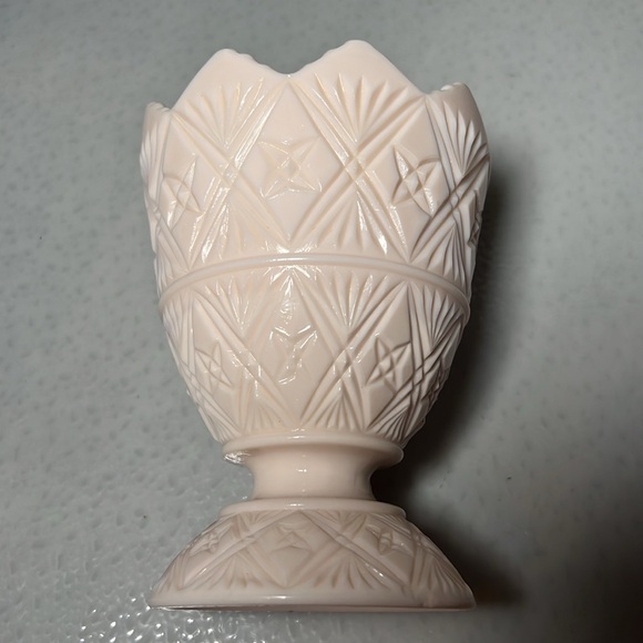 Vintage Napco Pink Milk Glass Footed Bowl Candy Dish Compote Cleveland Ohio - Picture 6 of 8